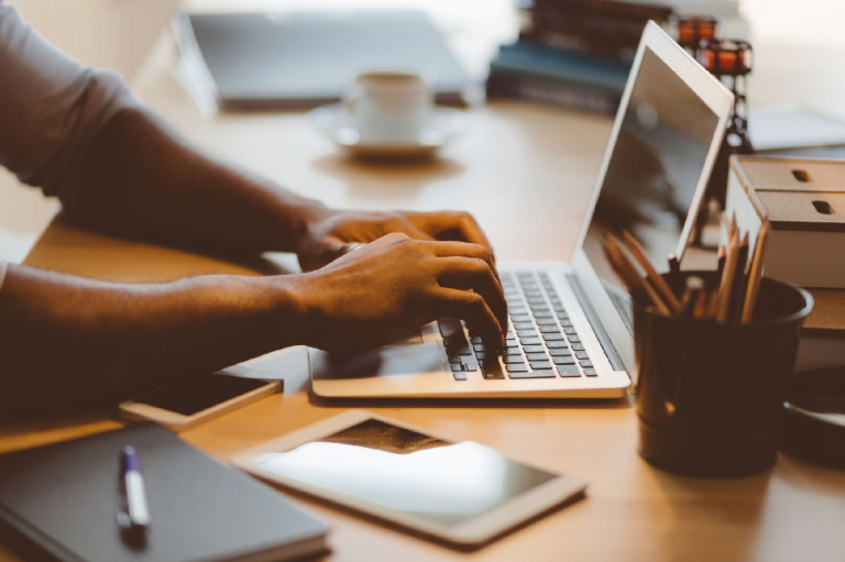 Understanding How to Start an Online Business Understanding How to Start an Online Business